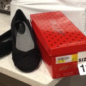 Hot cakes ballet flat